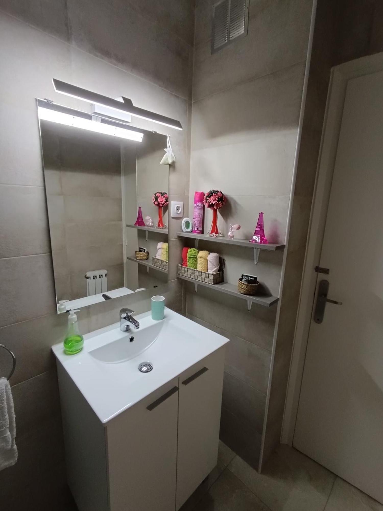 Apartamento Confort I La Seu d'Urgell Extérieur photo