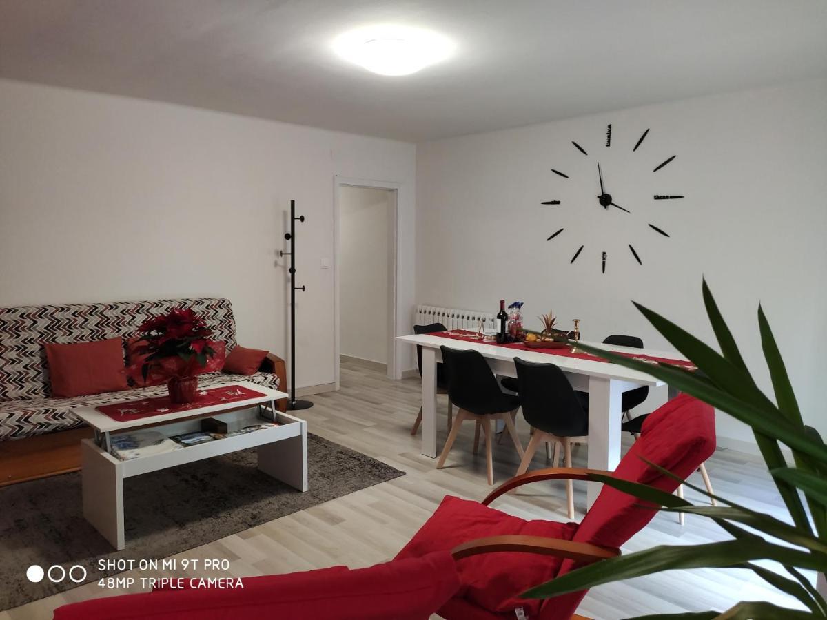 Apartamento Confort I La Seu d'Urgell Extérieur photo